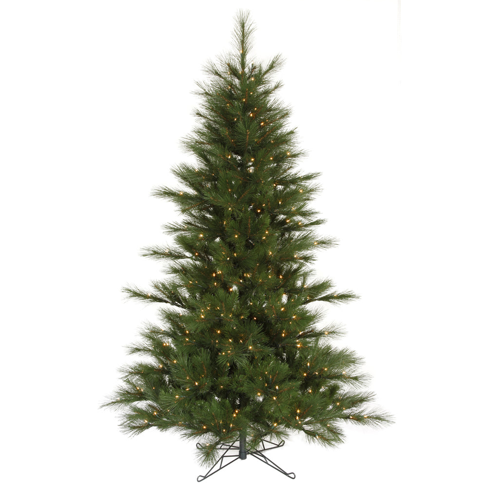 Vickerman 7.5Ft. Green 682 Tips Christmas Tree 450 Clear Dura-Lit