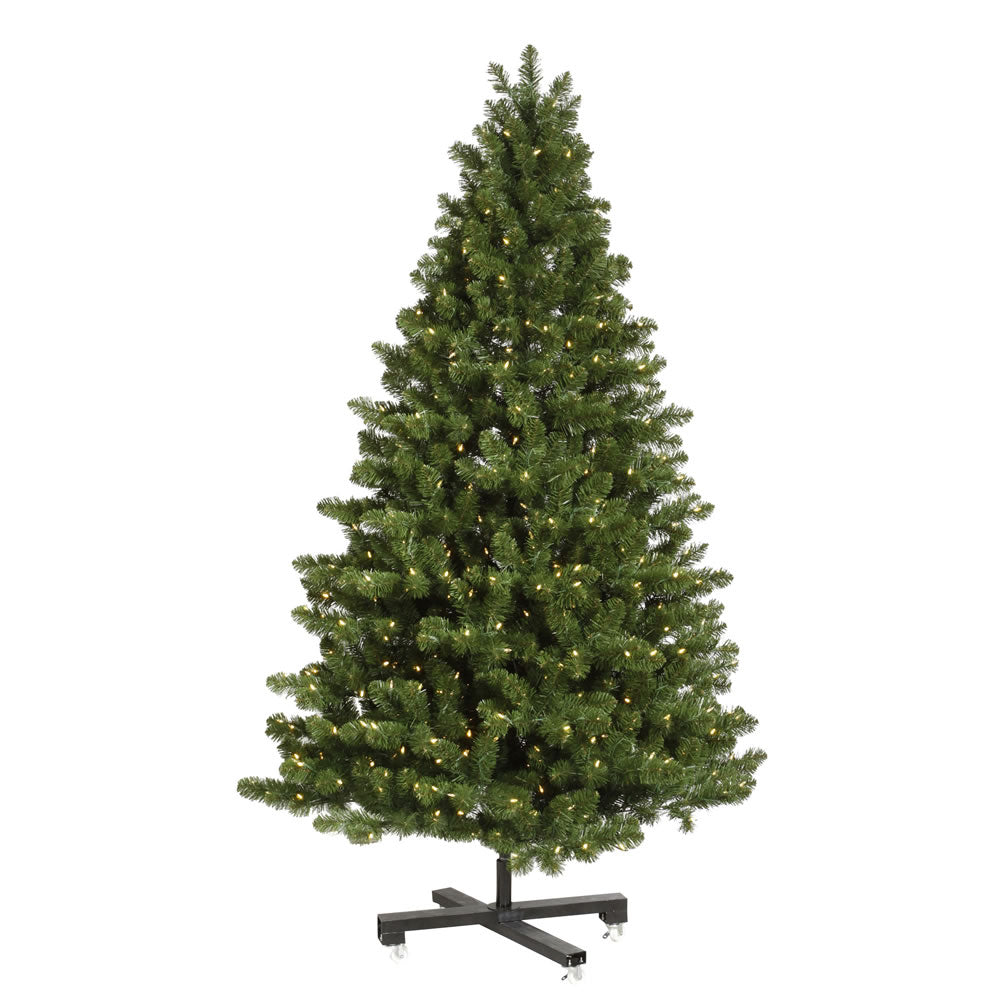 Vickerman 7.5Ft. Green 1367 Tips Christmas Tree 750 Warm White Wide Angle LED