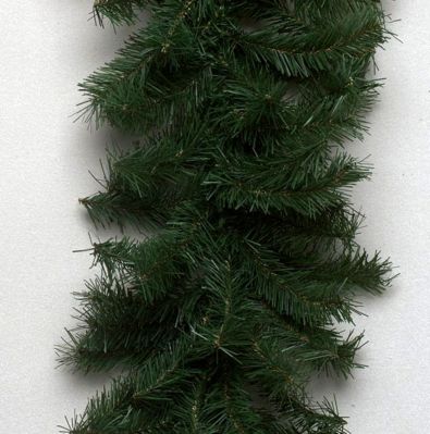 9' x 10" Canadian Garland 35 Clear 220 Tips