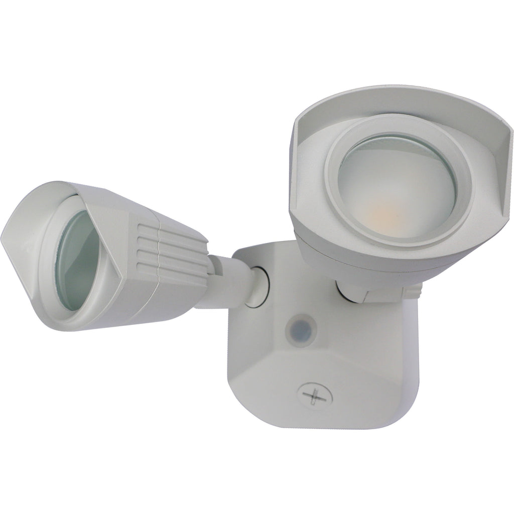Nuvo LED Security Light w/ Dual Head Light in White Finish 4000k